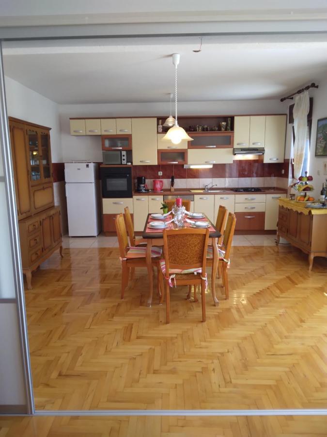 Apartment Meri Trogir Ngoại thất bức ảnh