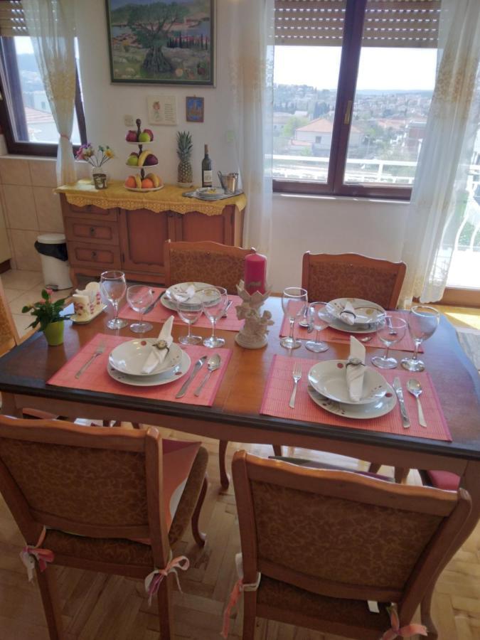 Apartment Meri Trogir Ngoại thất bức ảnh