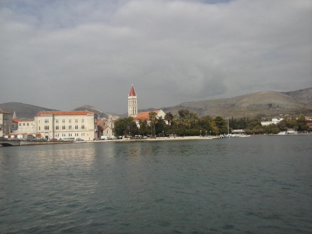 Apartment Meri Trogir Ngoại thất bức ảnh